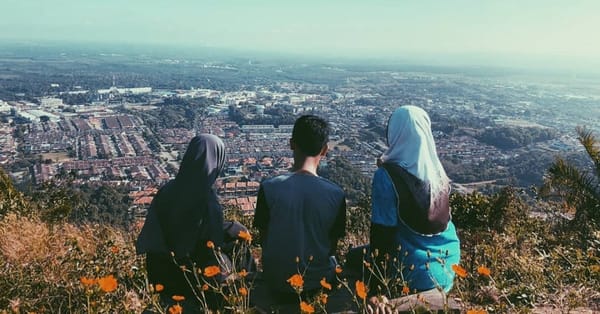 12 Easy scenic hikes with breathtaking views in and around Kuala Lumpur