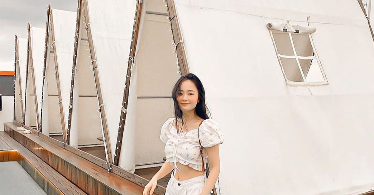 Hotpot in IG-worthy rooftop tents in Johor Bahru – In The Tent