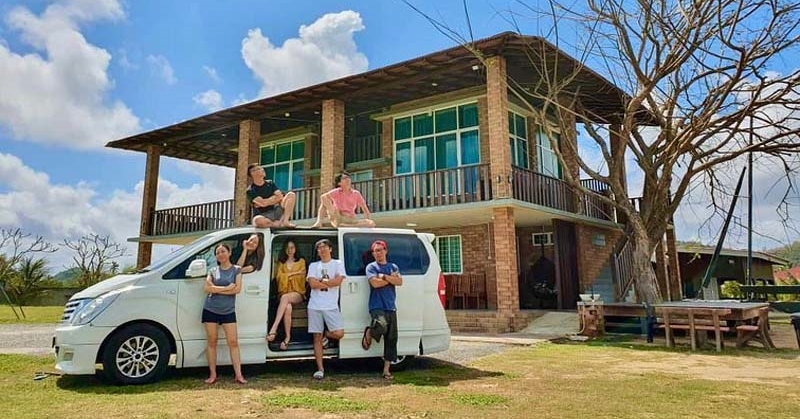 关丹北上 与大海零距离的复古民宿 – Ombak Deru Lodge